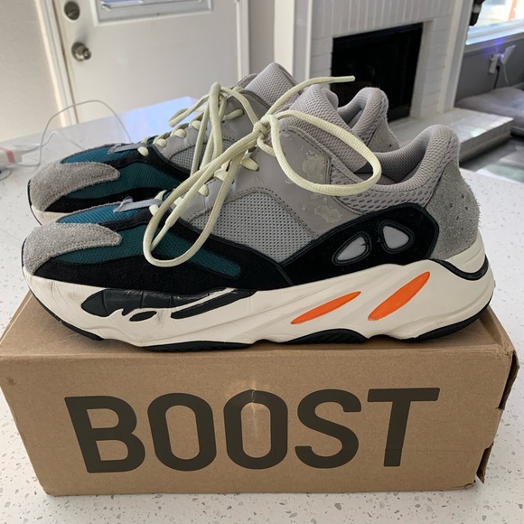 Yeezy 700 Wave Runner Sz 12M - Picture 2 of 10